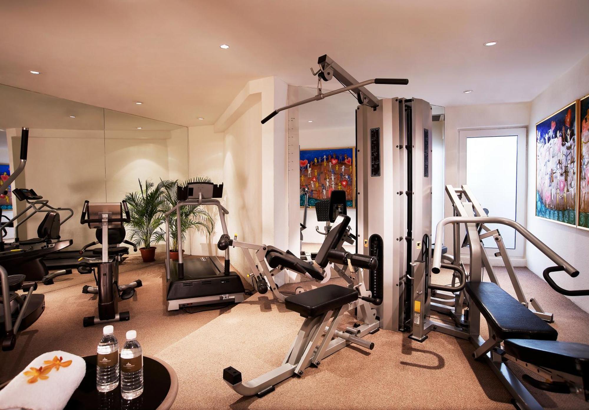 Goodwood Park Hotel Singapura Exterior foto A home gym